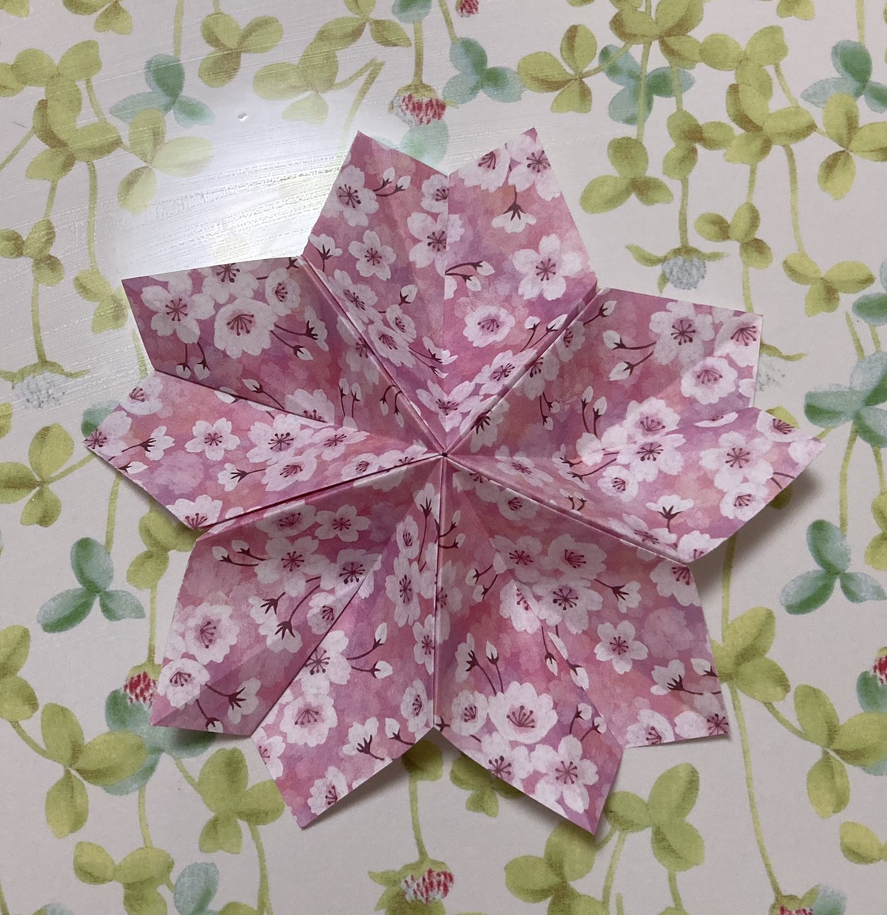 講師ブログ 折り紙の技術が宇宙にも使われている